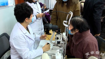 爱心义诊进社区 贴心服务暖民心(图)