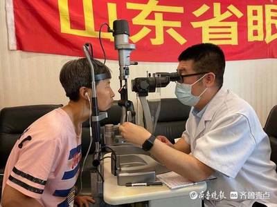 关爱眼健康!山东省眼科医院义诊团队走进大众传媒大厦